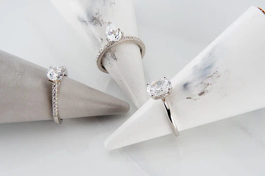 Women's diamond wedding rings explained