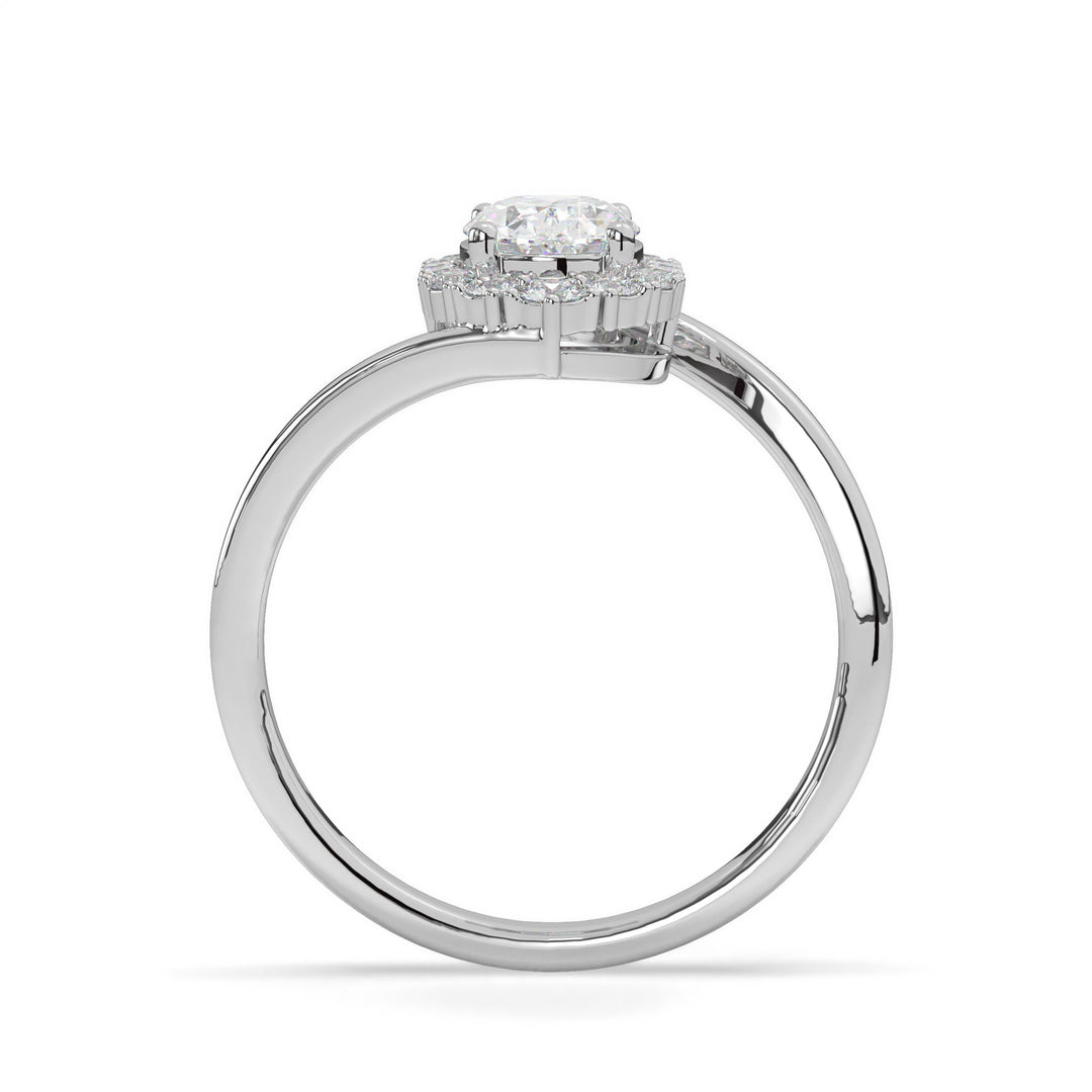 Giorgia  Radiant Oval Halo