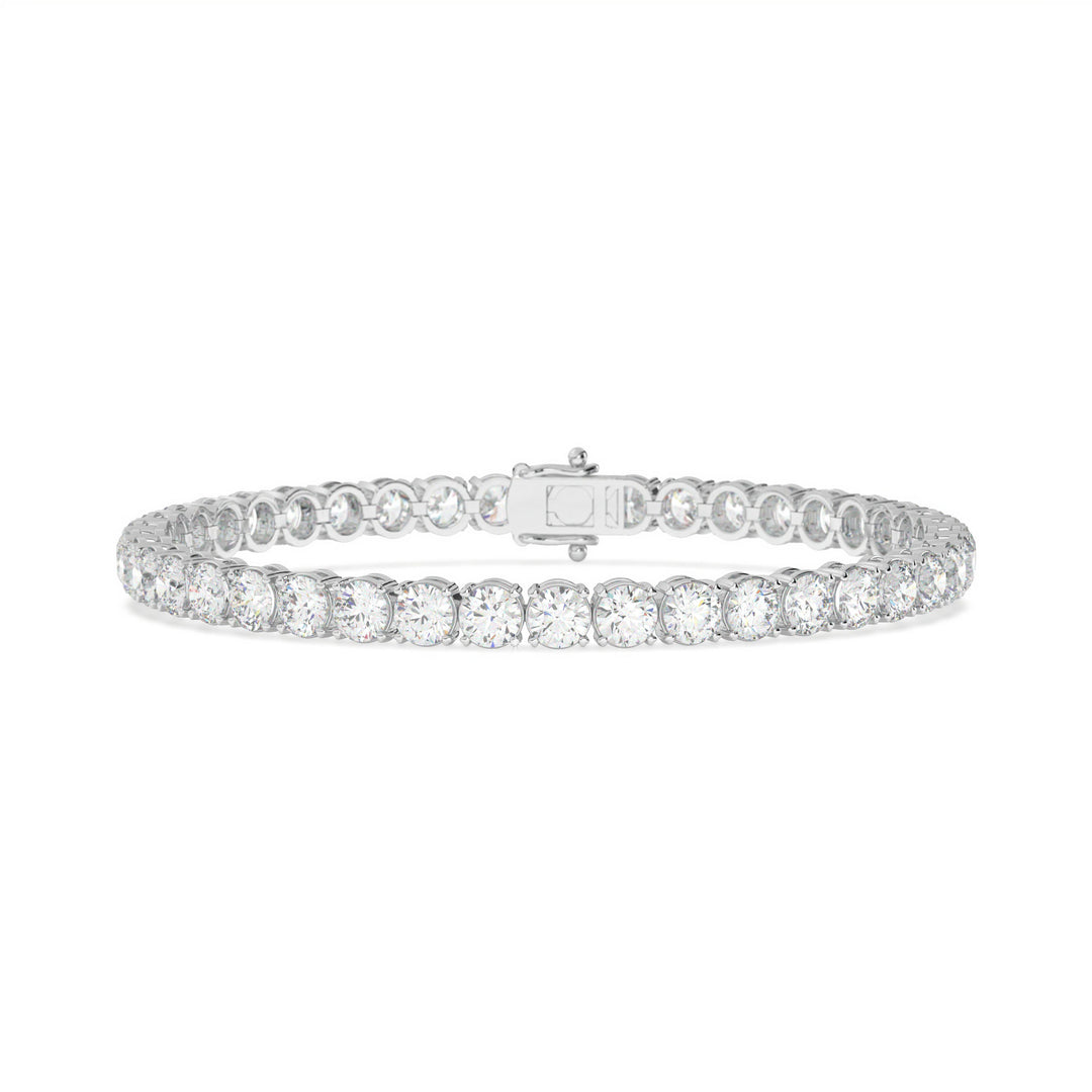 Reine  Timeless Diamond Eternity