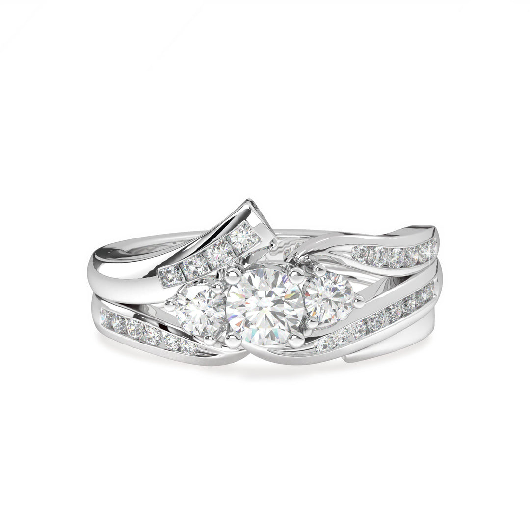 Amélie <br> Round Trilogy with Chanel Setting Shank