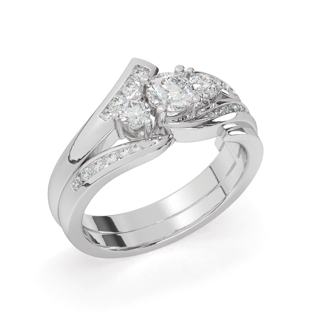 Amélie <br> Round Trilogy with Chanel Setting Shank