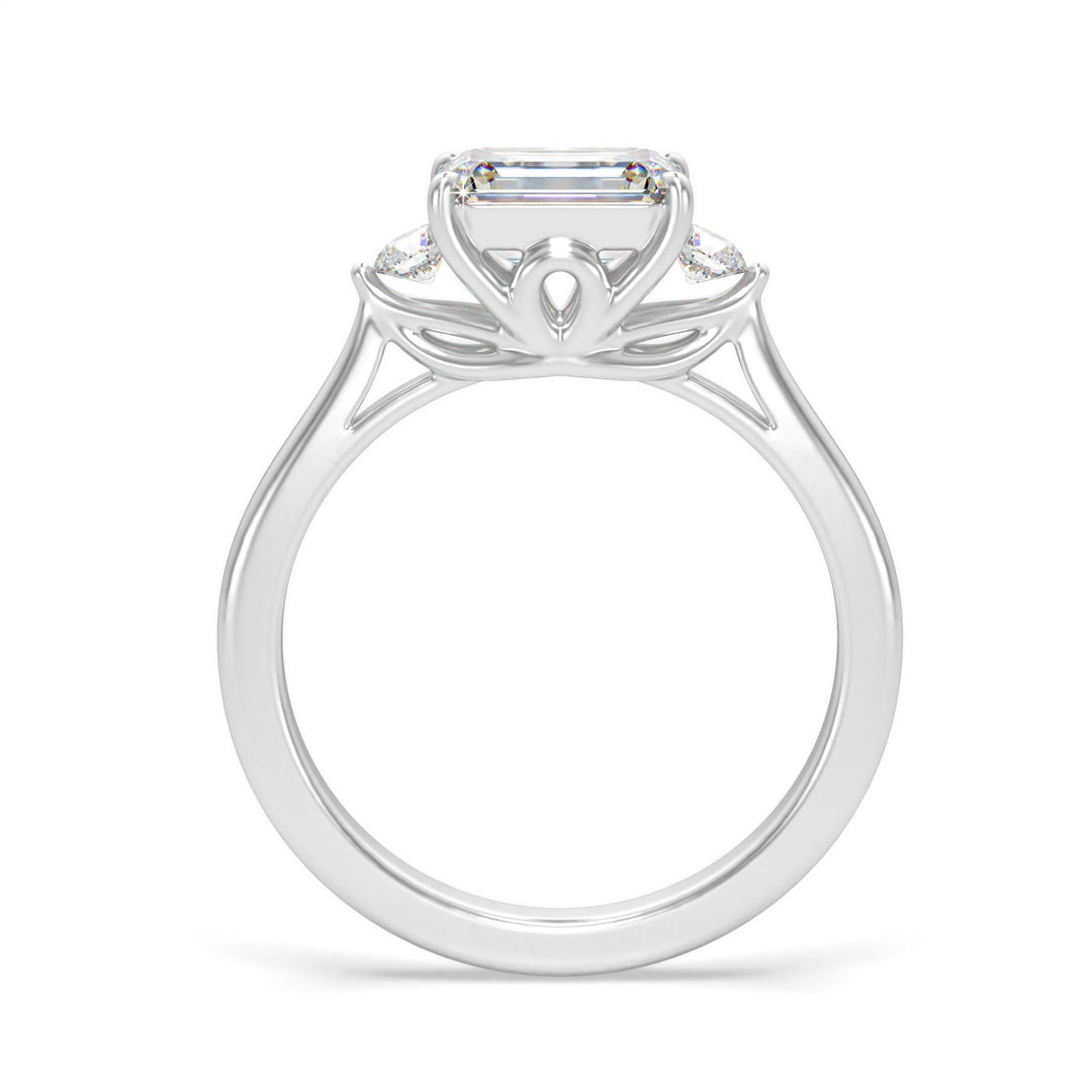 Ludovica - Elegant Three-Stone Emerald Diamond Ring